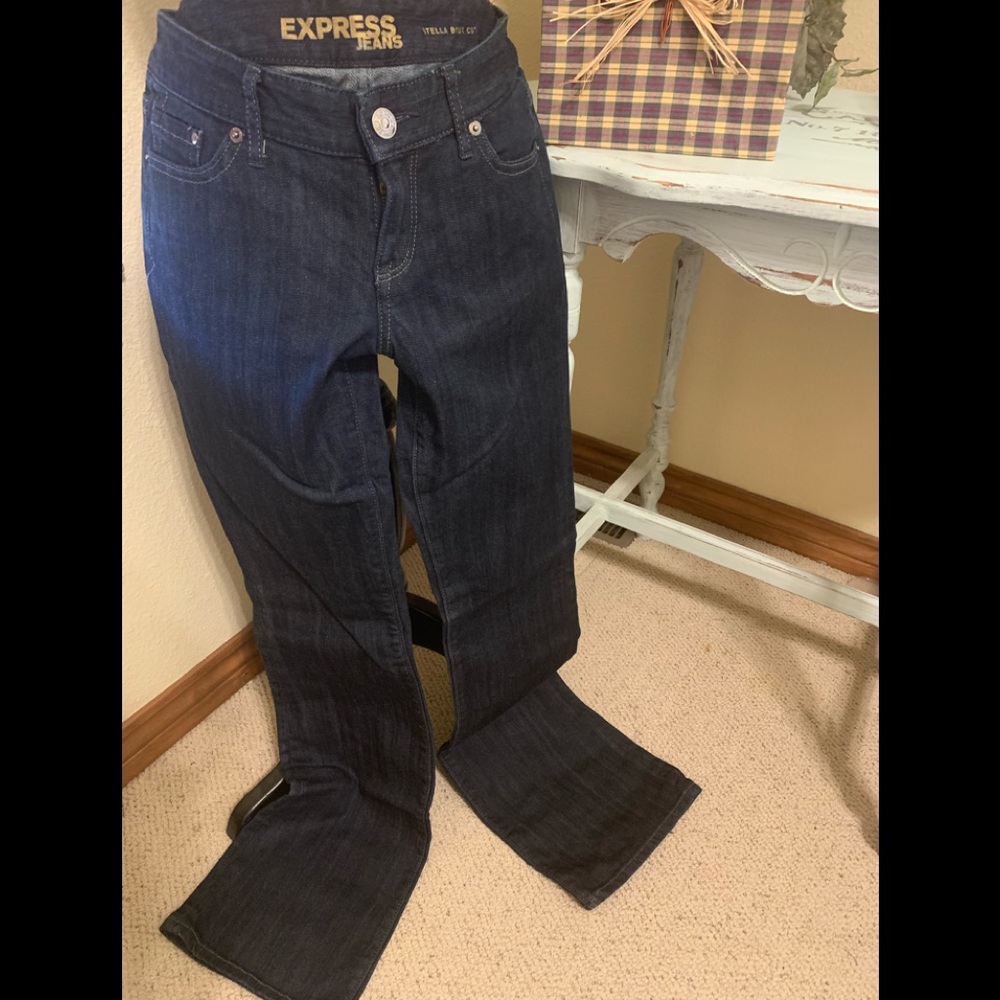 Express Jeans